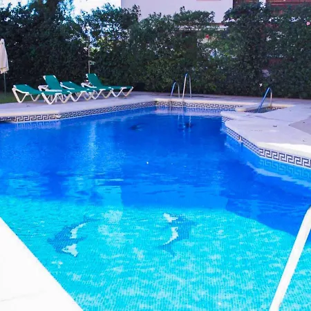 Playa Flores Apartamento I 托雷莫利诺斯