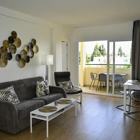 Playa Flores Apartamento I 公寓 *